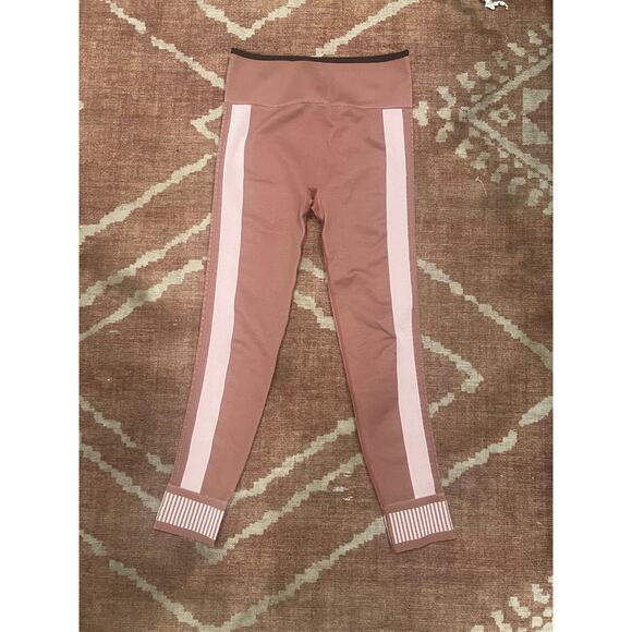 Fabletics Maddie Ziegler Euphoria Seamless Color Block Pink Rose Active Leggings - Picture 3 of 5